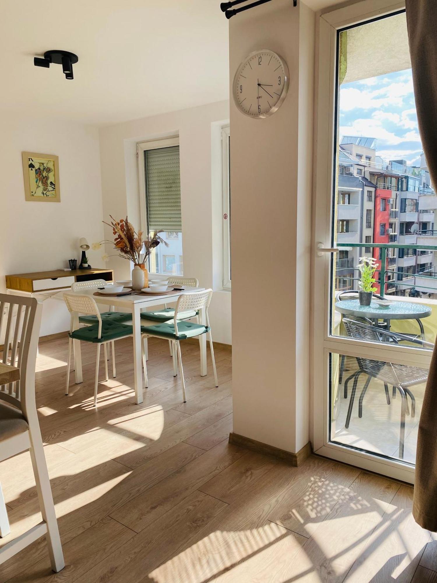 Sophie Studio - City Center Blagoevgrad Bagian luar foto